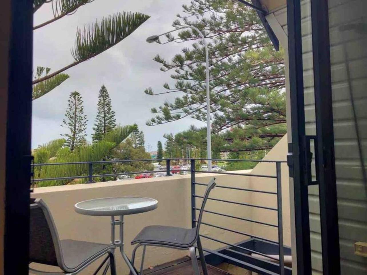 The Iceworks-Overlooking Esplanade W Parking 2 Carscentral Fremantle Bagian luar foto